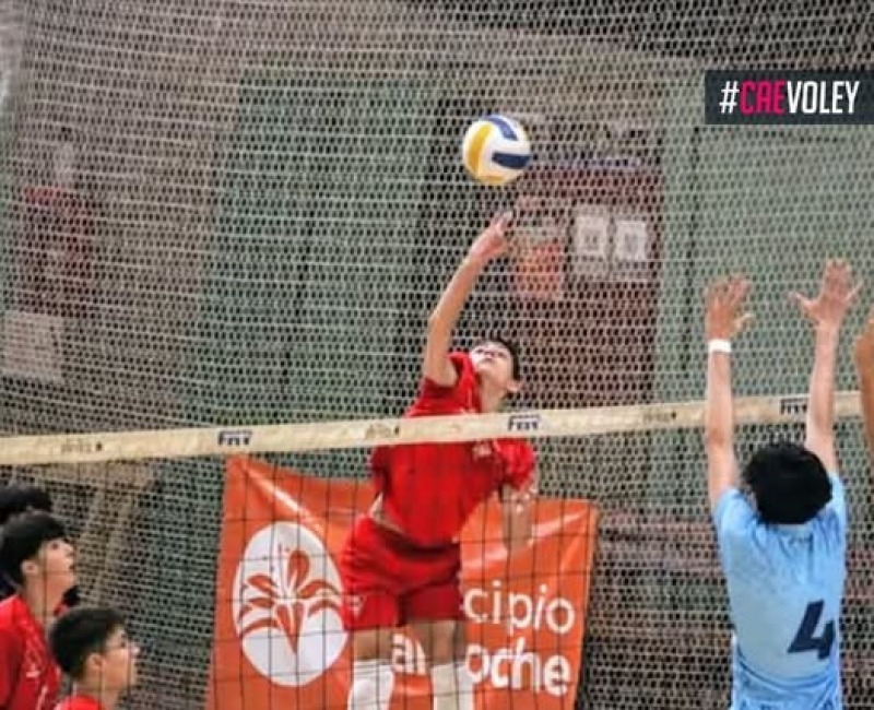 Enzo Flores, 8 puesto en el Argentino Sub 14 de vley